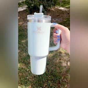 Stanley Adventure Quencher Tumbler 40oz